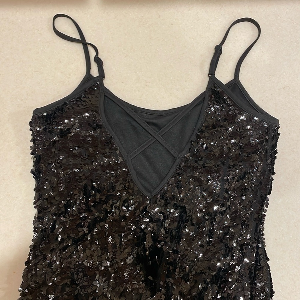 Beautiful Black sleeveless sequin cocktail dress with tassels